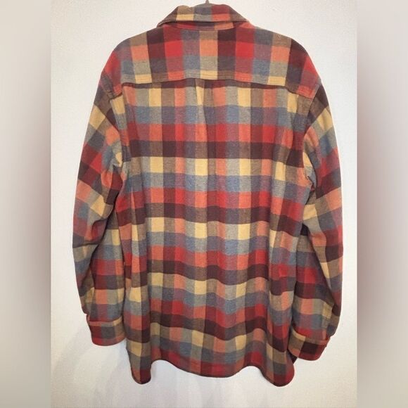 L.L. Bean EUC red/beige/blue plaid cotton flannel button shirt down Size XL tall - Picture 3 of 5